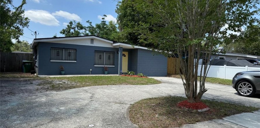 Villa ou maison à Tampa, Floride 4 chambres, 148.27 m2 № 1760201