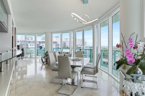 Copropriété à vendre à Miami Beach, Floride: 2 chambres, 120.77 m2 № 1985219 - photo 4