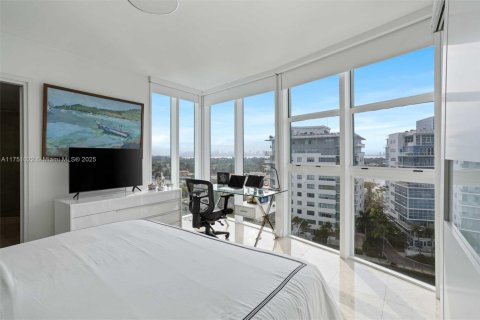 Copropriété à vendre à Miami Beach, Floride: 2 chambres, 120.77 m2 № 1985219 - photo 18