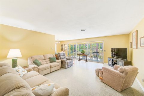 Villa ou maison à vendre à Largo, Floride: 4 chambres, 158.12 m2 № 1547898 - photo 12