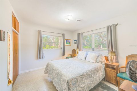 Villa ou maison à vendre à Largo, Floride: 4 chambres, 158.12 m2 № 1547898 - photo 27
