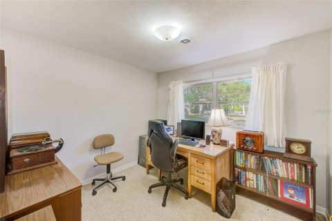 Villa ou maison à vendre à Largo, Floride: 4 chambres, 158.12 m2 № 1547898 - photo 30