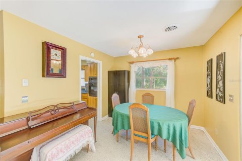 Villa ou maison à vendre à Largo, Floride: 4 chambres, 158.12 m2 № 1547898 - photo 13