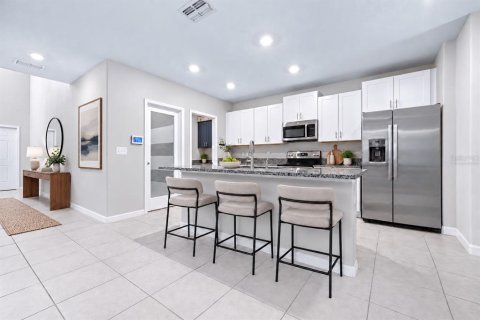 Villa ou maison à vendre à Wimauma, Floride: 5 chambres, 224.36 m2 № 2423996 - photo 6