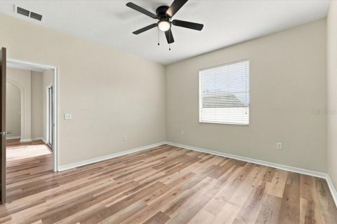 House in Lakeland, Florida 3 bedrooms, 133.31 sq.m. № 2400382 - photo 21