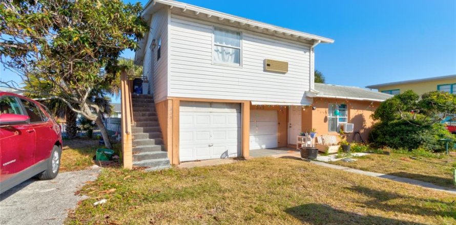 Villa ou maison à Daytona Beach, Floride 3 chambres, 116.13 m2 № 2142939