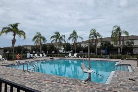 Touwnhouse à louer à Sun City Center, Floride: 3 chambres, 158.03 m2 № 2415474 - photo 18