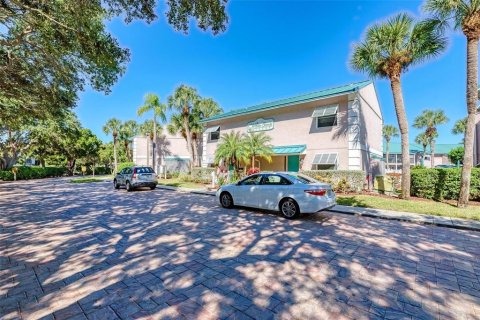 Copropriété à vendre à Sarasota, Floride: 1 chambre, 74.04 m2 № 2201947 - photo 4