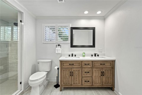House in Sarasota, Florida 4 bedrooms, 186.36 sq.m. № 2099474 - photo 24
