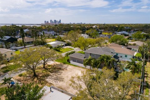 Terreno en venta en Saint Petersburg, Florida № 1569134 - foto 9