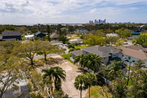 Terreno en venta en Saint Petersburg, Florida № 1569134 - foto 8