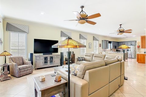 Casa en venta en Kissimmee, Florida, 3 dormitorios, 252.6 m2 № 2195814 - foto 22