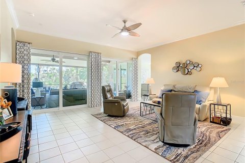 Casa en venta en Kissimmee, Florida, 3 dormitorios, 252.6 m2 № 2195814 - foto 17