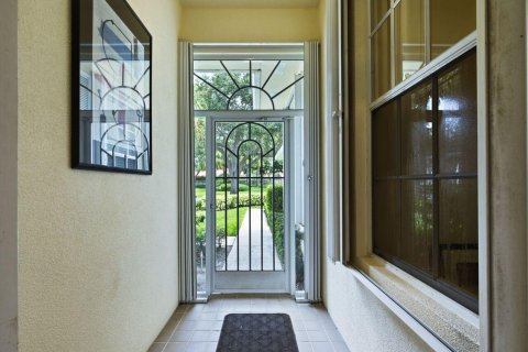 Casa en venta en Palm Beach Gardens, Florida, 3 dormitorios, 188.03 m2 № 2351033 - foto 3