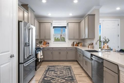 Casa en venta en Wesley Chapel, Florida, 3 dormitorios, 178.84 m2 № 2342343 - foto 2