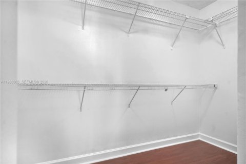 Copropriété à vendre à Miami, Floride: 2 chambres, 80.82 m2 № 2089969 - photo 10