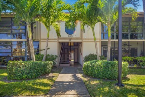 Copropriété à vendre à Miami, Floride: 2 chambres, 80.82 m2 № 2089969 - photo 20