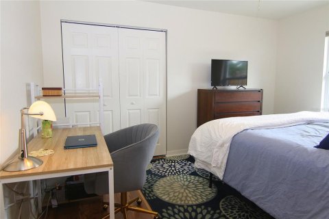 Villa ou maison à vendre à Sarasota, Floride: 4 chambres, 152.92 m2 № 1898543 - photo 23