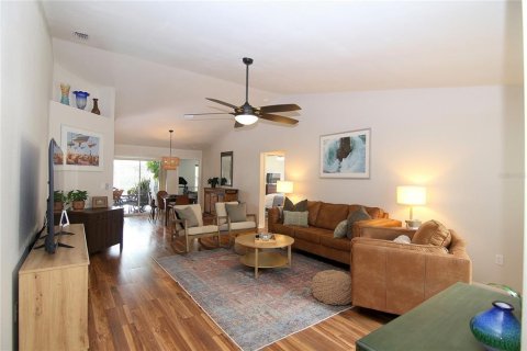 Villa ou maison à vendre à Sarasota, Floride: 4 chambres, 152.92 m2 № 1898543 - photo 8