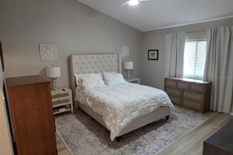 Touwnhouse à vendre à Clearwater, Floride: 2 chambres, 125.33 m2 № 2304436 - photo 7