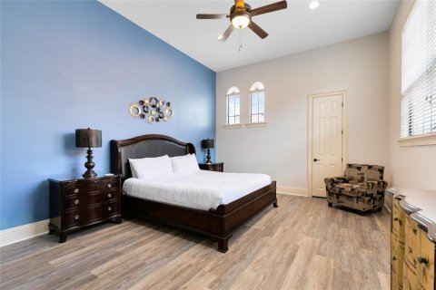 House in Four Corners, Florida 5 bedrooms, 348.66 sq.m. № 1416636 - photo 29