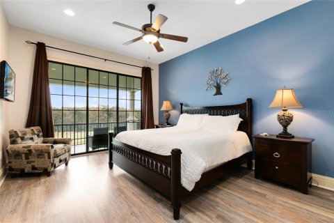 House in Four Corners, Florida 5 bedrooms, 348.66 sq.m. № 1416636 - photo 17
