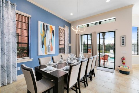 House in Four Corners, Florida 5 bedrooms, 348.66 sq.m. № 1416636 - photo 6