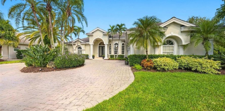 Villa ou maison à University Park, Floride 3 chambres, 289.86 m2 № 2419197