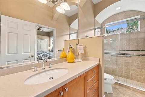 Villa ou maison à vendre à University Park, Floride: 3 chambres, 289.86 m2 № 2419197 - photo 30