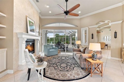 Villa ou maison à vendre à University Park, Floride: 3 chambres, 289.86 m2 № 2419197 - photo 6