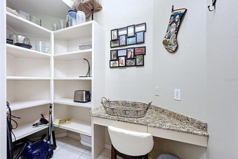 Casa en venta en University Park, Florida, 4 dormitorios, 250.84 m2 № 1663285 - foto 24
