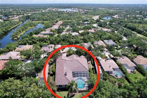 Casa en venta en University Park, Florida, 4 dormitorios, 250.84 m2 № 1663285 - foto 7
