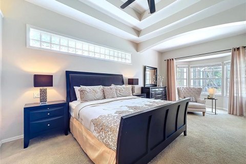 Casa en venta en University Park, Florida, 4 dormitorios, 250.84 m2 № 1663285 - foto 2