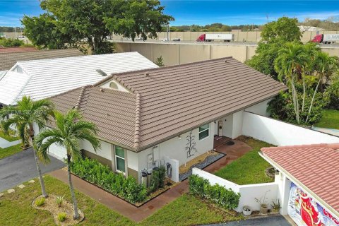 Casa en alquiler en Davie, Florida, 3 dormitorios, 124.95 m2 № 2026248 - foto 30