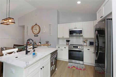 Casa en alquiler en Davie, Florida, 3 dormitorios, 124.95 m2 № 2026248 - foto 15