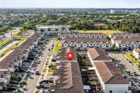 Propiedad comercial en venta en Homestead, Florida, 157.47 m2 № 2089305 - foto 20