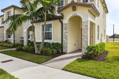 Propiedad comercial en venta en Homestead, Florida, 157.47 m2 № 2089305 - foto 27