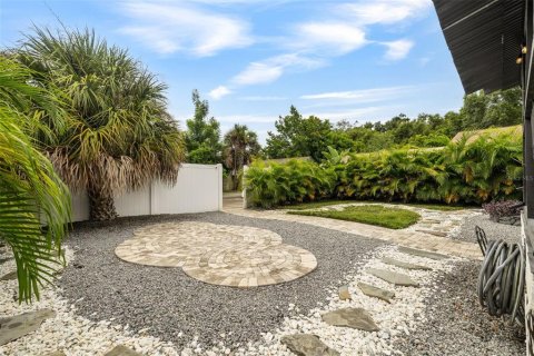 Снять в аренду виллу или дом в Тампа, Флорида 3 спальни, 121.89м2, № 1912015 - фото 29