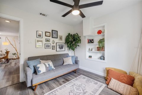 Снять в аренду виллу или дом в Тампа, Флорида 3 спальни, 121.89м2, № 1912015 - фото 26