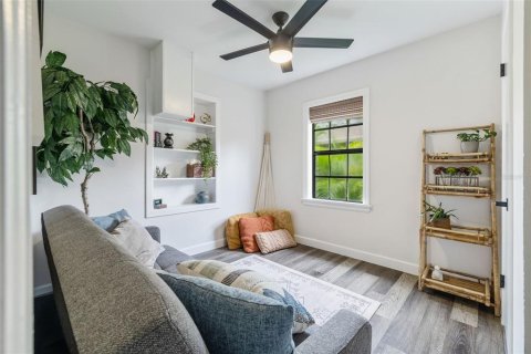 Снять в аренду виллу или дом в Тампа, Флорида 3 спальни, 121.89м2, № 1912015 - фото 25