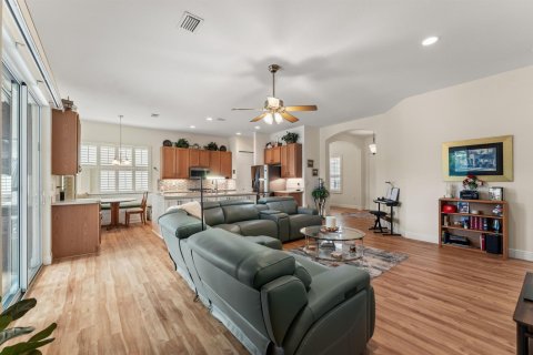 Villa ou maison à vendre à Port St. Lucie, Floride: 3 chambres, 181.44 m2 № 2343490 - photo 28