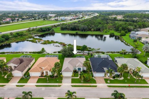 Villa ou maison à vendre à Port St. Lucie, Floride: 3 chambres, 181.44 m2 № 2343490 - photo 7