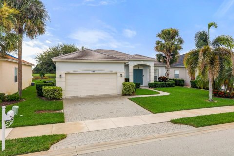 Villa ou maison à vendre à Port St. Lucie, Floride: 3 chambres, 181.44 m2 № 2343490 - photo 4