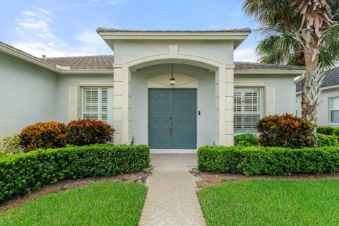 Villa ou maison à vendre à Port St. Lucie, Floride: 3 chambres, 181.44 m2 № 2343490 - photo 2