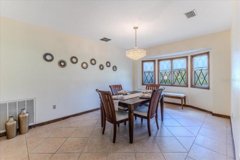 House in Spring Hill, Florida 3 bedrooms, 245.45 sq.m. № 1855519 - photo 12