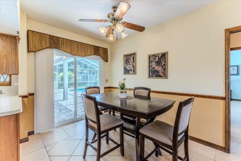 House in Spring Hill, Florida 3 bedrooms, 245.45 sq.m. № 1855519 - photo 16