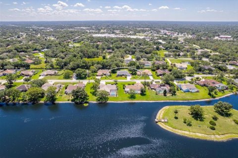 Casa en venta en Spring Hill, Florida, 3 dormitorios, 245.45 m2 № 1855519 - foto 3