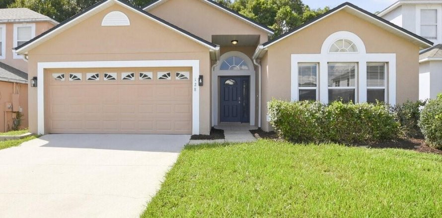 House in Sanford, Florida 3 bedrooms, 174.28 sq.m. № 2396440