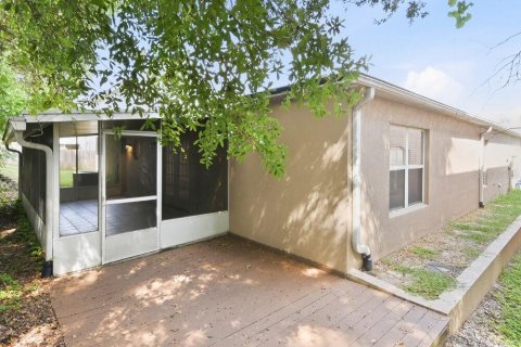 House in Sanford, Florida 3 bedrooms, 174.28 sq.m. № 2396440 - photo 16