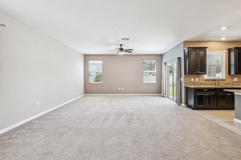 Casa en venta en Hudson, Florida, 4 dormitorios, 226.31 m2 № 1908613 - foto 6